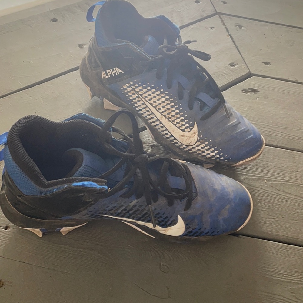 6y cleats